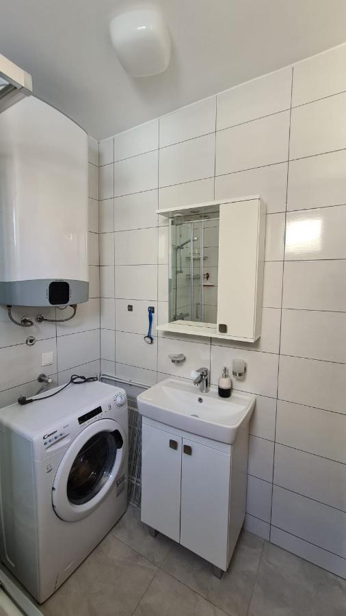 Studio Apartman Kiara Bol Dış mekan fotoğraf